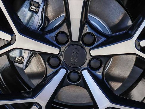 New 2026 Audi Q3 quattro 2.0T image 15