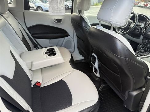 Used 2019 Jeep Compass Latitude w/ Popular Equipment Group image 46