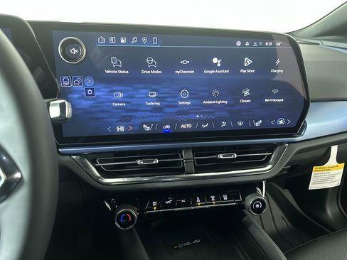 New 2026 Chevrolet Equinox EV LT image 69