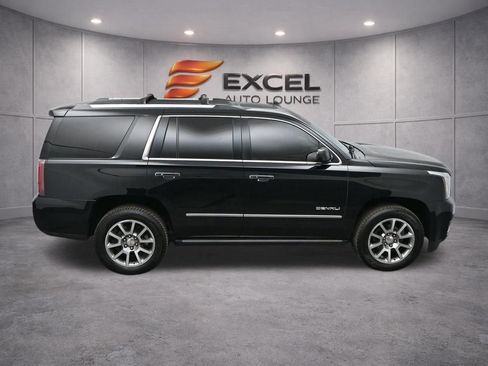 Used 2015 GMC Yukon Denali w/ Premium Package image 59