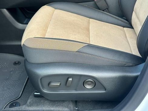 New 2026 Chevrolet Equinox ACTIV w/ Convenience Package III FWD image 14