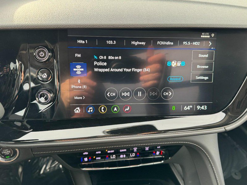 Used 2023 Buick Envision Avenir FWD image 20