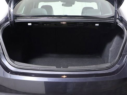 Used 2023 Chevrolet Malibu LT FWD image 13