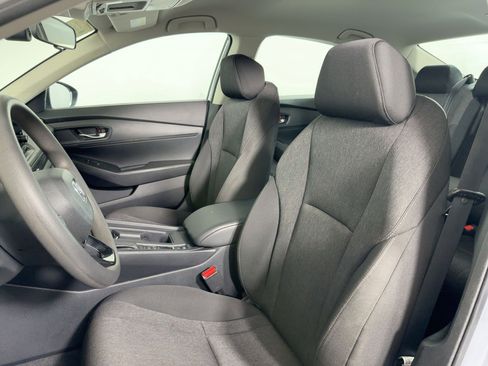 Used 2023 Honda Accord LX image 4