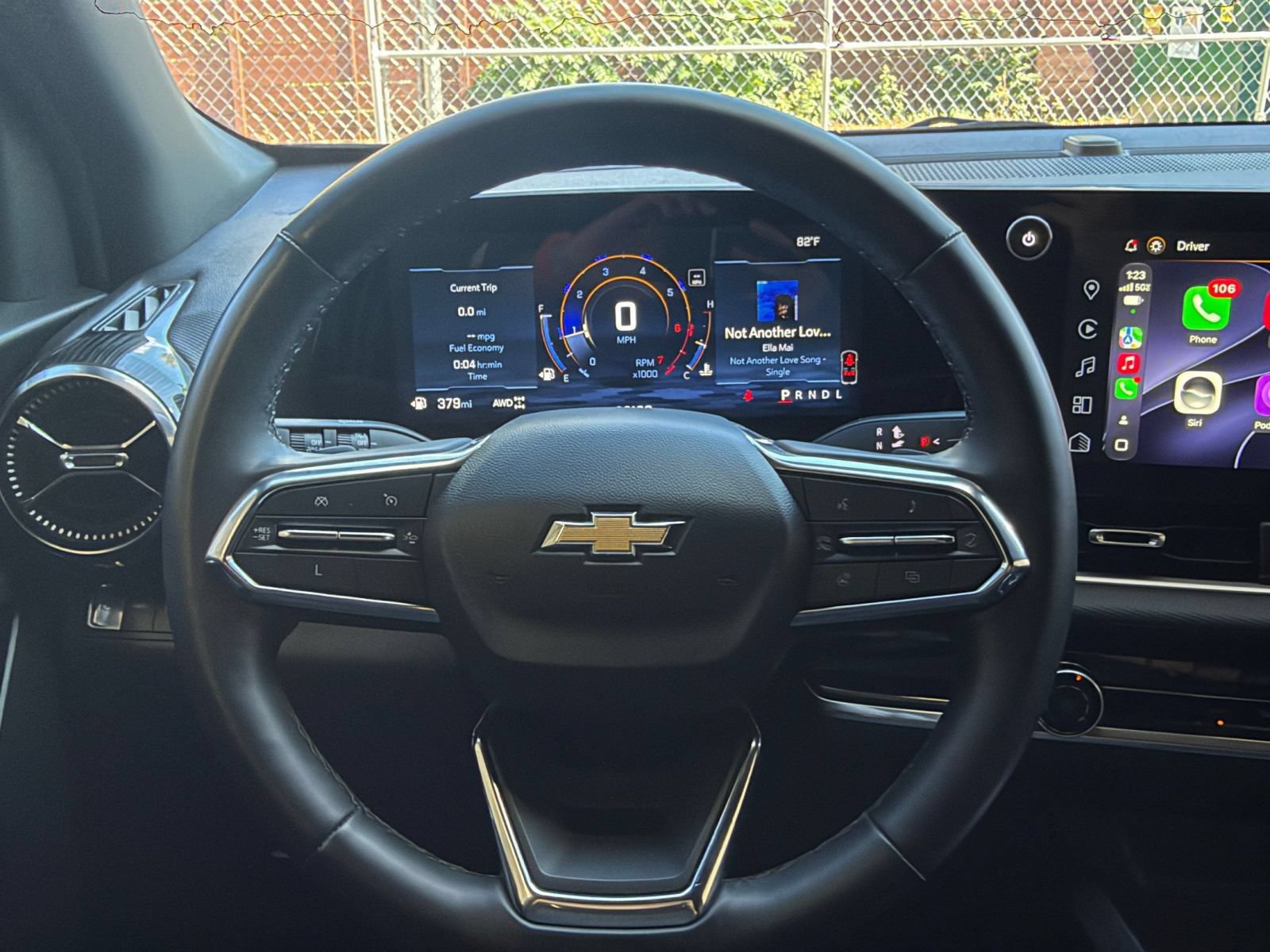 Used 2025 Chevrolet Equinox LT AWD/4WD image 28