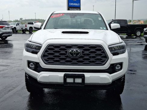 Used 2023 Toyota Tacoma TRD Sport AWD/4WD image 2
