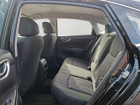 Used 2019 Nissan Sentra SV w/ Electronics Package FWD image 8