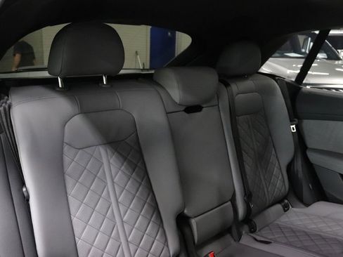 Used 2024 Audi SQ8 Prestige w/ Prestige Package image 19