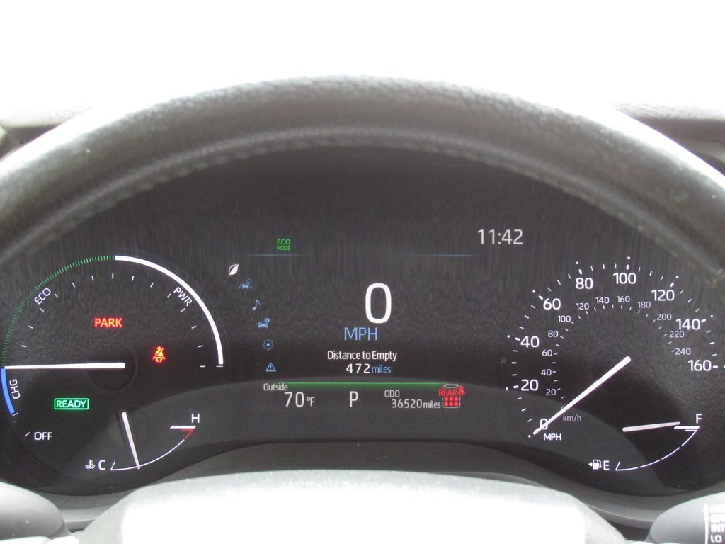 Certified 2025 Toyota Sienna XLE FWD image 26