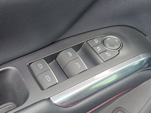 Used 2024 Chevrolet Traverse RS w/ LPO, Floor Liner Package AWD/4WD image 22