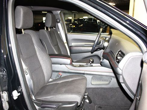 Certified 2025 Dodge Durango GT AWD/4WD image 35