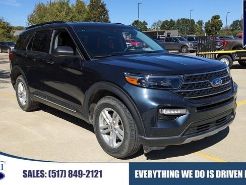 Used 2023 Ford Explorer XLT w/ Equipment Group 202A image 1