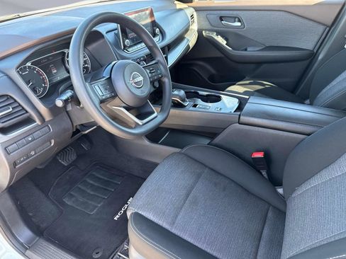 Used 2023 Nissan Rogue SV image 22