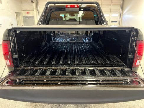 Used 2019 RAM 1500 Classic Warlock w/ Electronics Group image 10