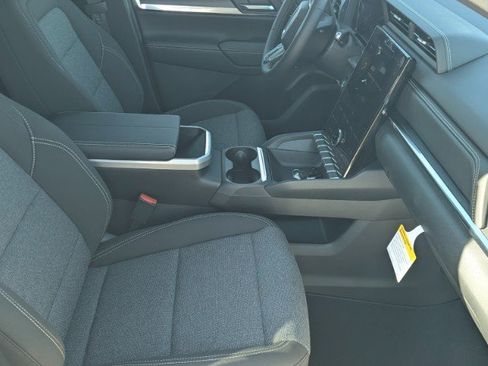 New 2026 GMC Terrain Elevation image 15