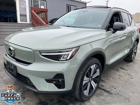 Used 2023 Volvo XC40 Recharge Plus w/ Protection Package Premier AWD/4WD image 87