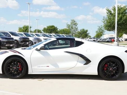 Used 2024 Chevrolet Corvette Stingray Coupe image 6