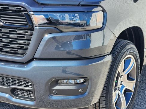 New 2026 RAM 1500 Express image 6