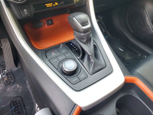 Used 2020 Toyota RAV4 Adventure image 20