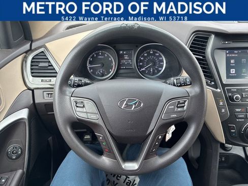 Used 2017 Hyundai Santa Fe Sport image 26
