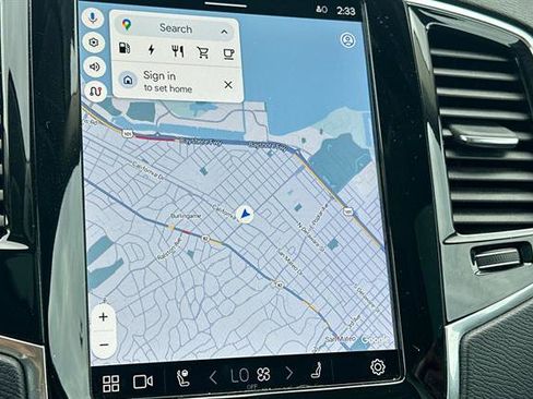 Certified 2023 Volvo XC90 T8 Plus image 22