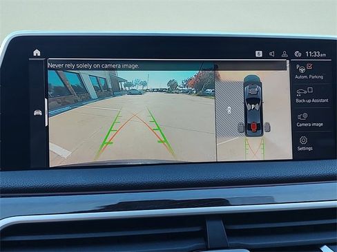 Used 2022 BMW 750i xDrive 750i xDrive image 18