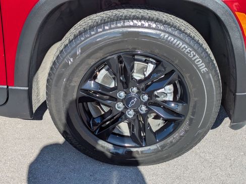 Certified 2023 Chevrolet Traverse LT image 31