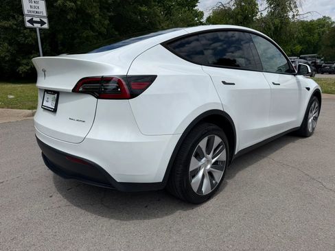 Used 2023 Tesla Model Y Long Range AWD/4WD image 6