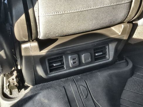 Used 2019 Chevrolet Silverado 1500 LT w/ All-Star Edition image 20