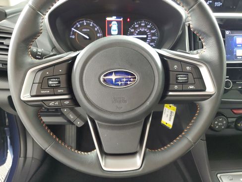 Used 2018 Subaru Crosstrek 2.0i Premium w/ Eyesight System image 19