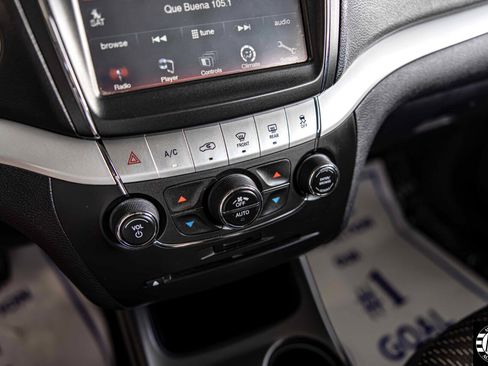 Used 2012 Dodge Journey SXT w/ Sound Group image 28