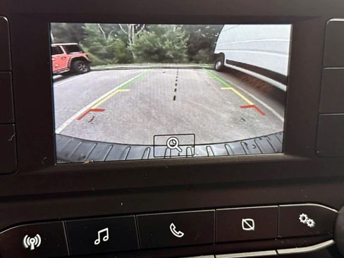 Used 2024 Ford Transit 250 Low Roof w/ Exterior Upgrade Package image 22