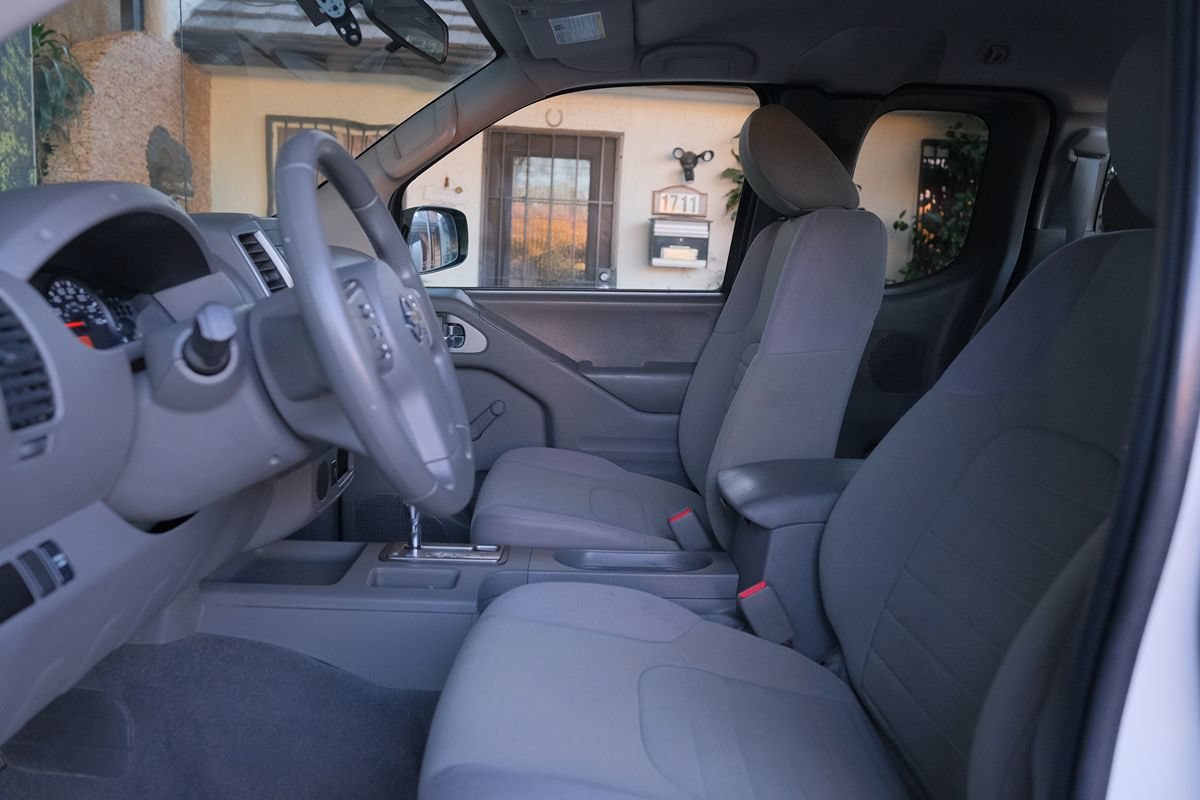 Used 2019 Nissan Frontier S RWD image 12