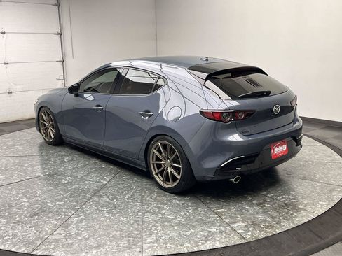 Used 2021 MAZDA MAZDA3 s AWD/4WD image 2