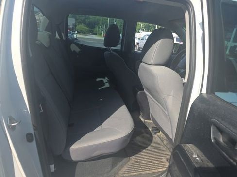 Used 2016 Toyota Tacoma SR RWD image 16