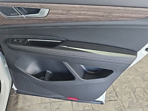 New 2026 Volkswagen Atlas SEL Premium R-Line image 16