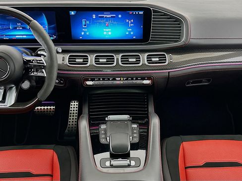 Used 2024 Mercedes-Benz GLE 53 AMG GLE 53C4 AMG Night 4MATIC image 11