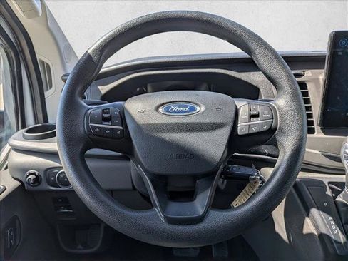 Used 2022 Ford Transit 350 XLT image 18