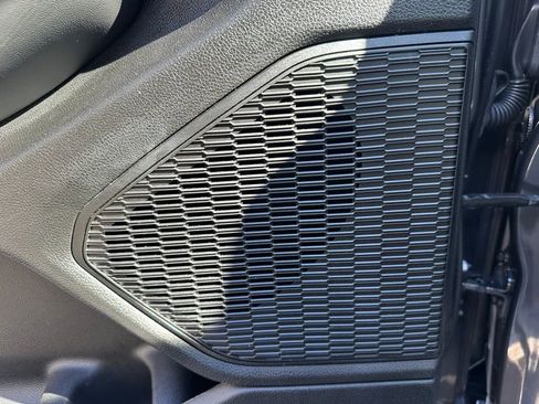 Used 2023 Jeep Grand Cherokee Limited image 30