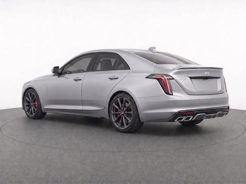 Used 2026 Cadillac CT5 V w/ Technology Package RWD image 36