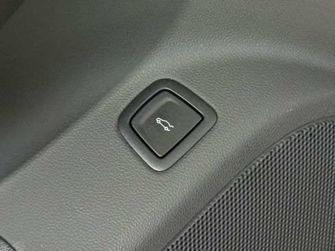 Certified 2023 Cadillac CT5 V image 16