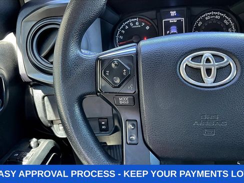 Used 2021 Toyota Tacoma SR AWD/4WD image 13