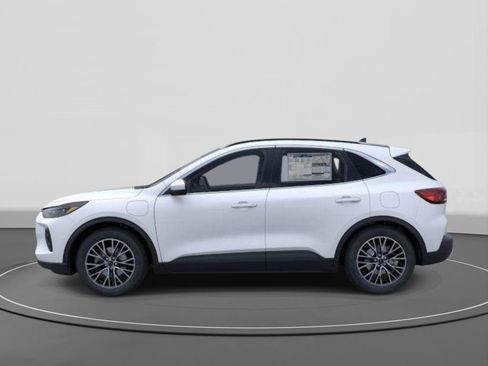 New 2025 Ford Escape SE w/ PHEV Premium Package FWD image 3