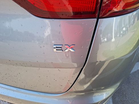 Used 2019 Kia Sportage EX image 12