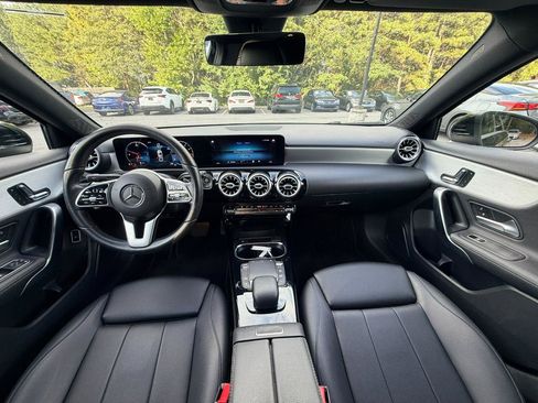 Used 2021 Mercedes-Benz A 220 image 2
