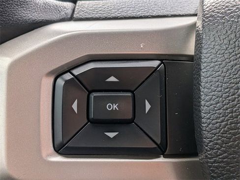 Used 2022 Ford F250 Lariat w/ Lariat Value Package image 25