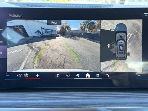 New 2026 BMW X7 xDrive40i w/ Executive Package image 23