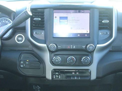 Used 2024 RAM 3500 Big Horn image 15