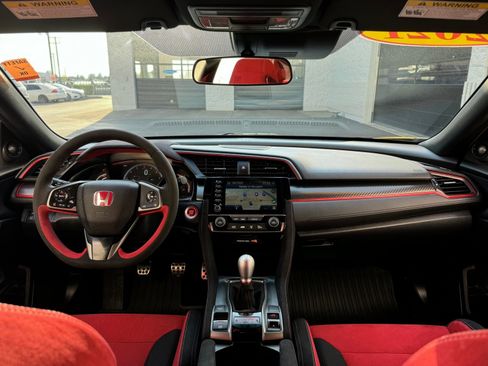 Used 2021 Honda Civic Type R Limited image 14