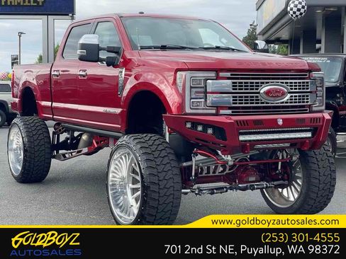 Used 2017 Ford F250 Platinum w/ Platinum Ultimate Package AWD/4WD image 2